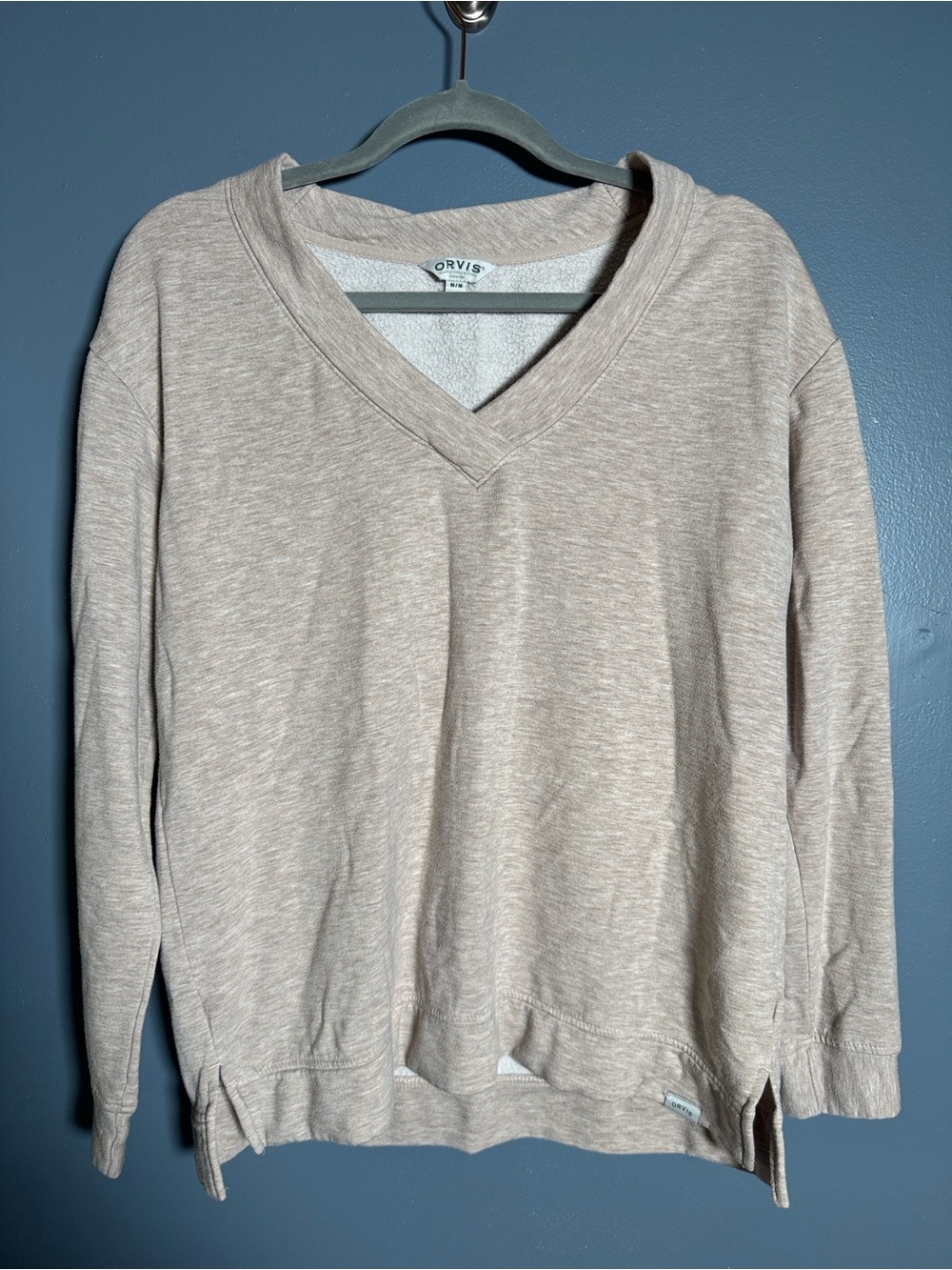 Orvis Classic Collection Beige V-Neck Fleece Logo Sweatshirt Women's M fall